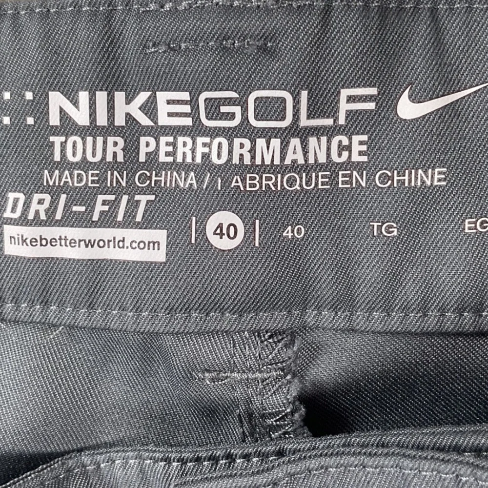 Nike Golf Shorts Mens 40 Gray Excellent Dri-FIT Tour Performance‎ Flat Front